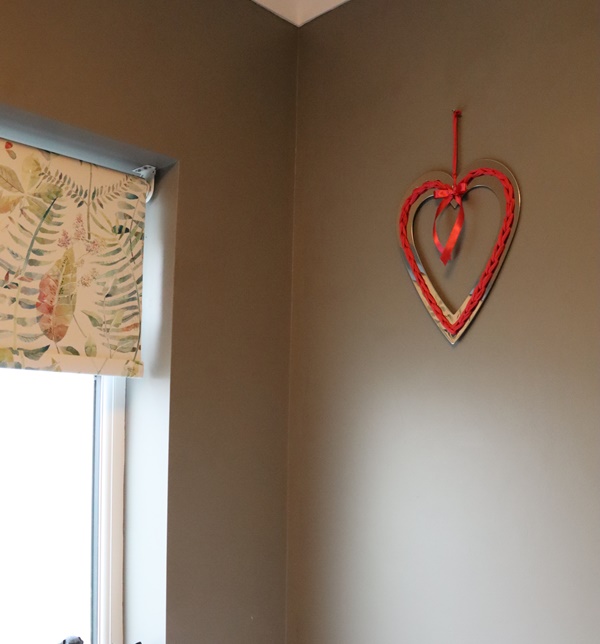 Decorative Metal Hearts