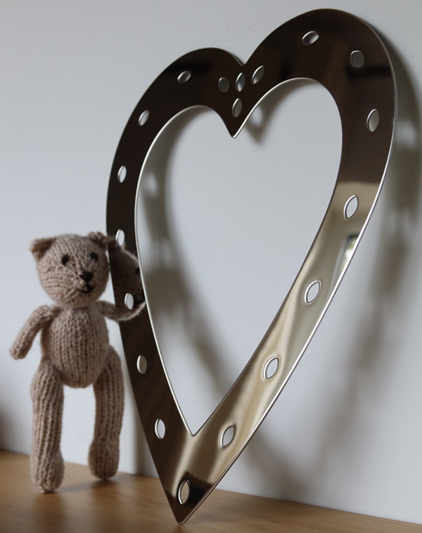 Decorative Steel Hearts for Home Decor