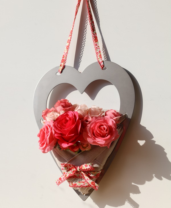 Pressed Metal Heart with roses